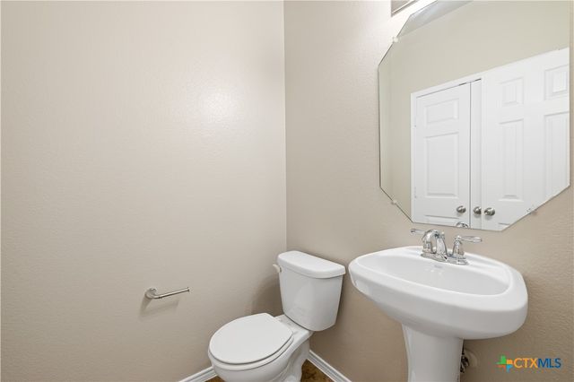 2523 Red Fern Drive, Harker Heights, TX 76548
