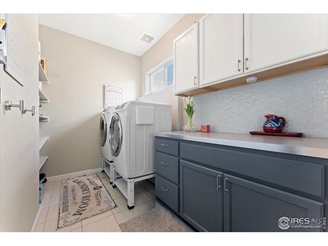 2415 Bluestem Willow Dr, Loveland, CO 80538