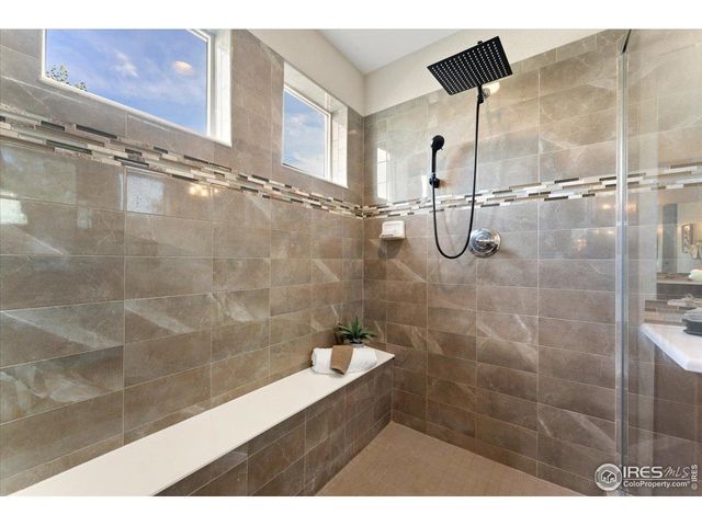 2415 Bluestem Willow Dr, Loveland, CO 80538