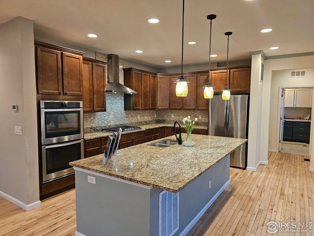 2415 Bluestem Willow Dr, Loveland, CO 80538