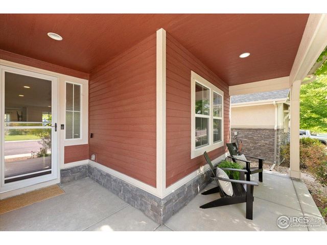 2415 Bluestem Willow Dr, Loveland, CO 80538