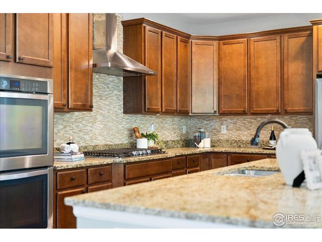 2415 Bluestem Willow Dr, Loveland, CO 80538