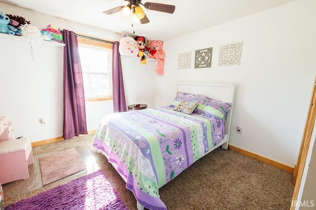 2879 E Calvertville Road, Bloomfield, IN 47424