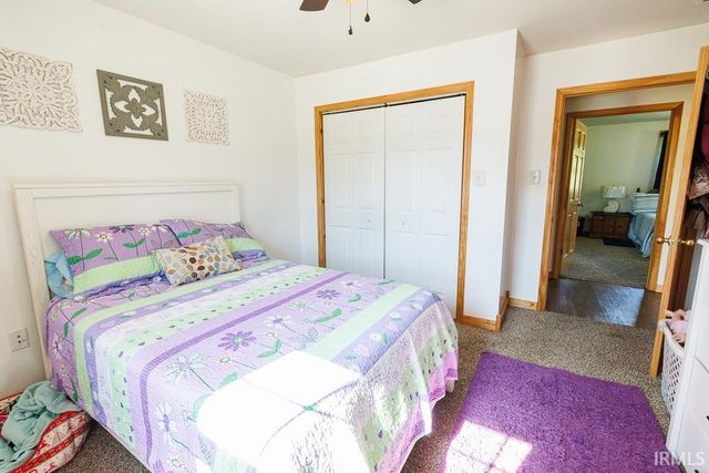 2879 E Calvertville Road, Bloomfield, IN 47424