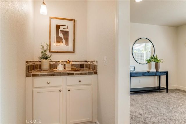 818 Wade, Paso Robles, CA 93446