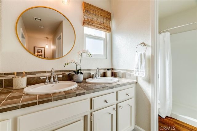 818 Wade, Paso Robles, CA 93446