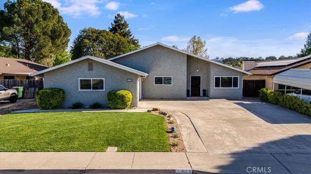 818 Wade, Paso Robles, CA 93446