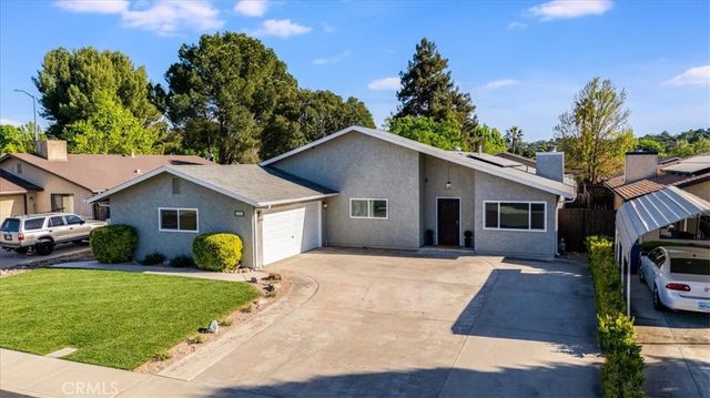 818 Wade, Paso Robles, CA 93446