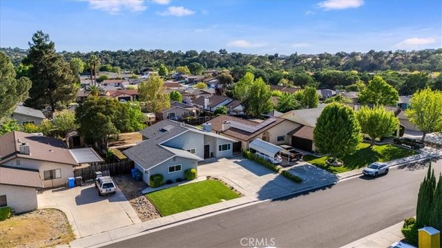 818 Wade, Paso Robles, CA 93446