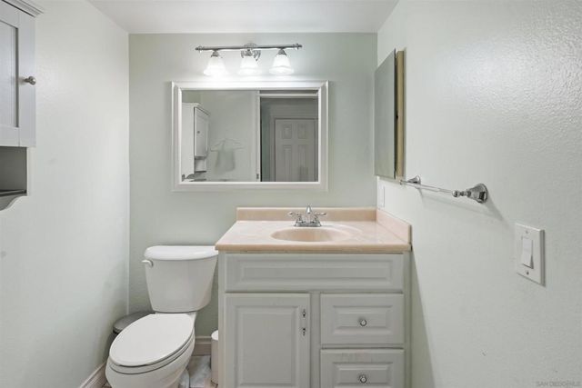 9463 Gold Coast H5, San Diego, CA 92126