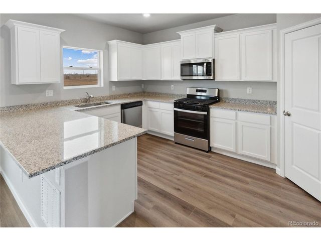 2201 Christina St, Fort Lupton, CO 80621