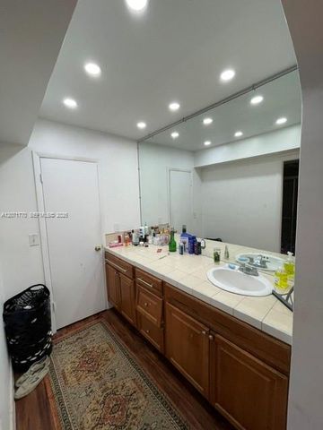 6010 S Falls Cir Drive 000, Lauderhill, FL 33319