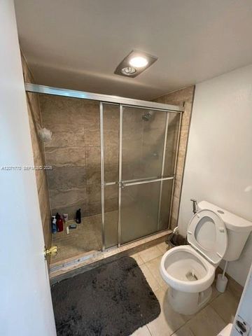 6010 S Falls Cir Drive 000, Lauderhill, FL 33319