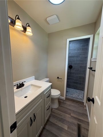 307 E Date Street, Russellville, AR 72802