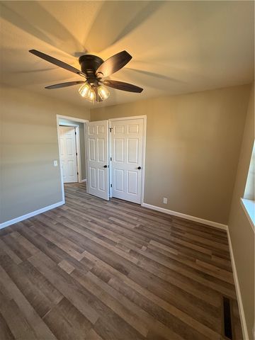 307 E Date Street, Russellville, AR 72802