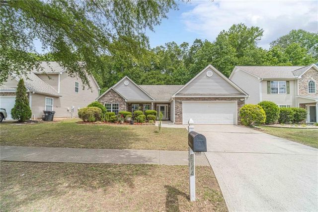 3244 Watson Meadow Lane, Loganville, GA 30052