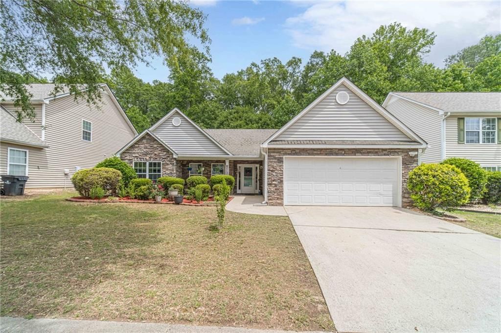 3244 Watson Meadow Lane, Loganville, GA 30052