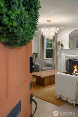 2710 W Blaine St, Seattle, WA 98199