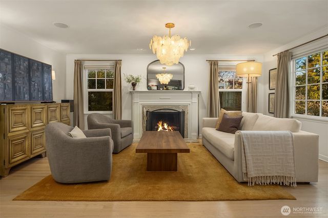 2710 W Blaine St, Seattle, WA 98199