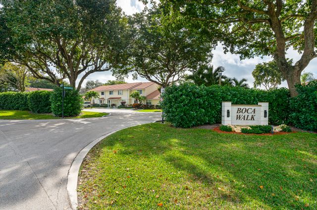 6269 Walk Circle, Boca Raton, FL 33433