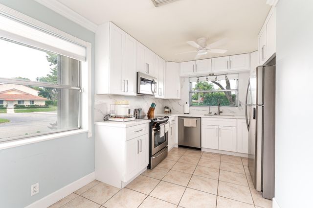 6269 Walk Circle, Boca Raton, FL 33433