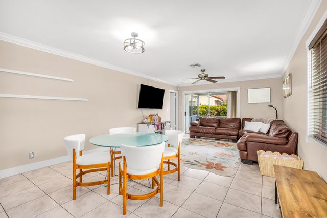 6269 Walk Circle, Boca Raton, FL 33433