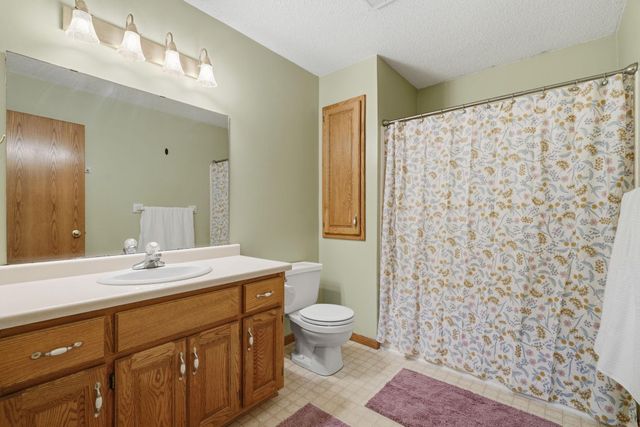 7164 Gray Heron Drive, Circle Pines, MN 55014