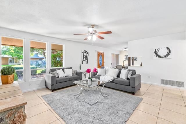 514 Shady Lane C, El Cajon, CA 92021