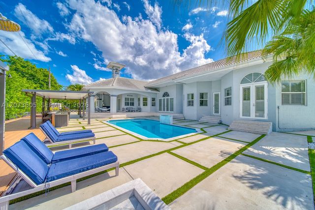 901 NW 122nd Ave, Plantation, FL 33325