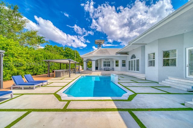 901 NW 122nd Ave, Plantation, FL 33325
