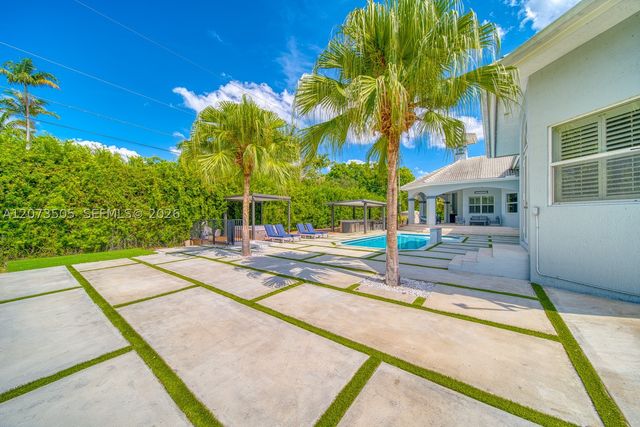 901 NW 122nd Ave, Plantation, FL 33325