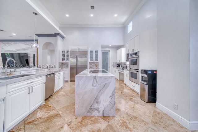 901 NW 122nd Ave, Plantation, FL 33325