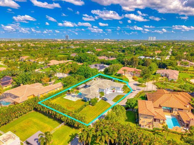 901 NW 122nd Ave, Plantation, FL 33325