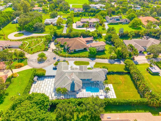 901 NW 122nd Ave, Plantation, FL 33325