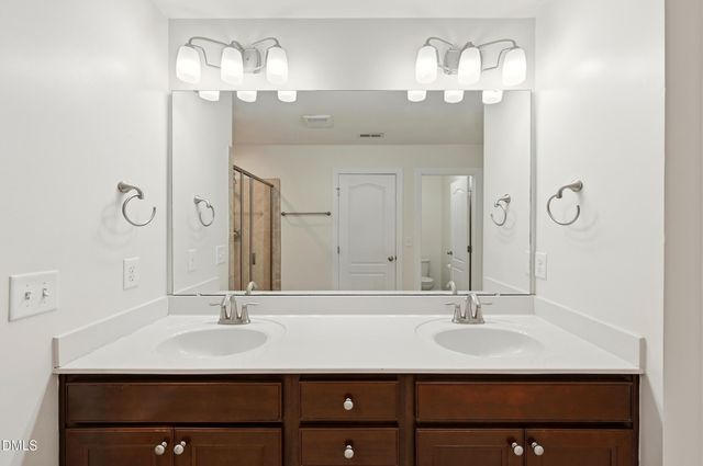 536 Rockcastle Drive, Cary, NC 27519