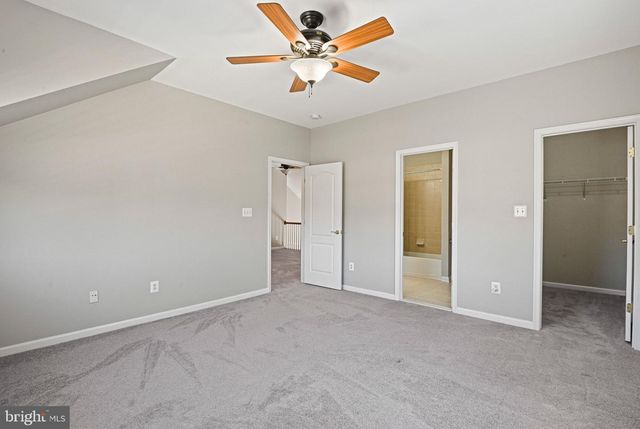 44367 ADARE MANOR SQ, Ashburn, VA 20147