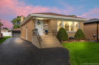 9120 S Clifton Park Avenue, Evergreen Park, IL 60805