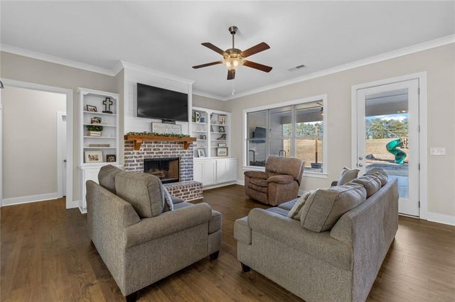 2930 Mahlon Smith S Road, Social Circle, GA 30025