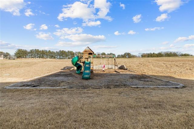 2930 Mahlon Smith S Road, Social Circle, GA 30025