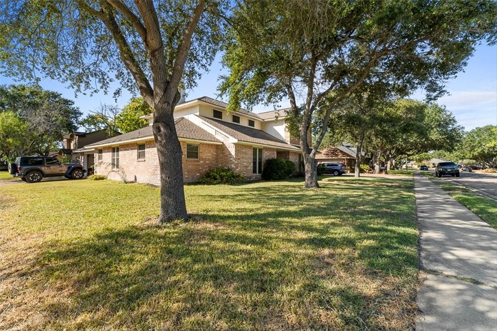 214 Sandpiper Dr, Portland, TX 78374 — photo 3
