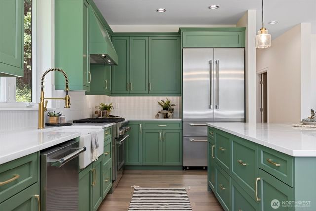 2788 Douglas Road, Ferndale, WA 98248