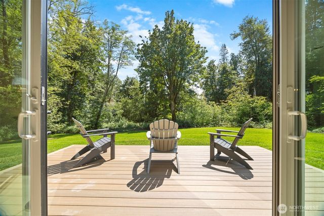 2788 Douglas Road, Ferndale, WA 98248