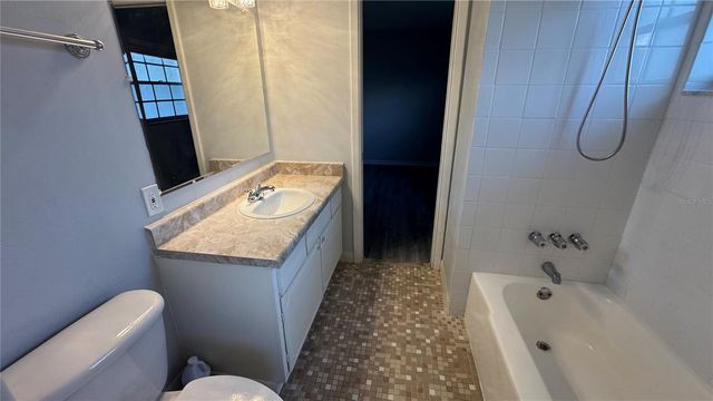 8827 BAY POINTE DRIVE 203, Tampa, FL 33615