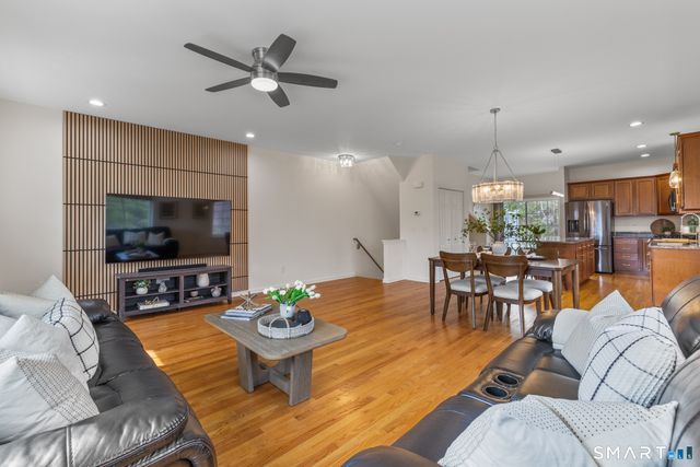 316 Pepin Place 316, South Windsor, CT 06074