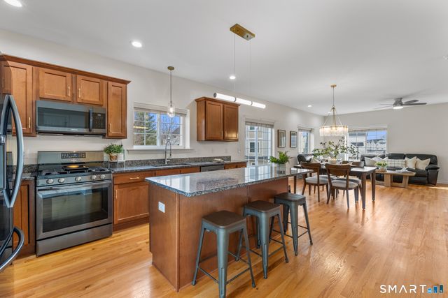 316 Pepin Place 316, South Windsor, CT 06074