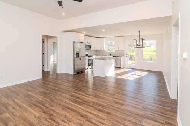 172 Doubletree Court, Mt Sterling, KY 40353