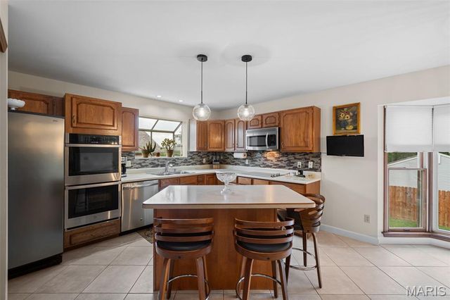 4410 Fatima Drive, Unincorporated, MO 63123