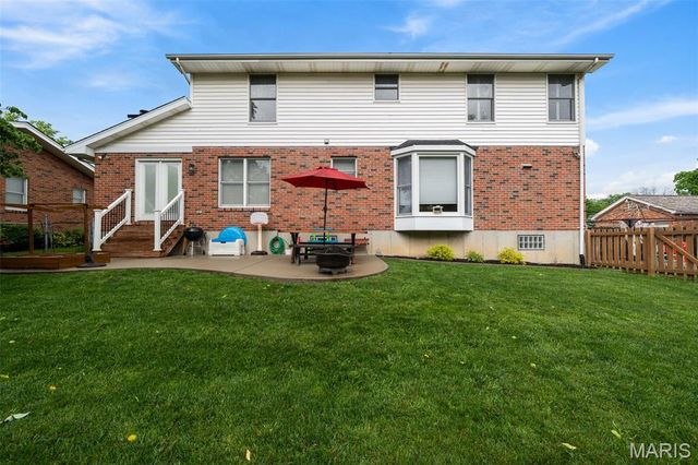 4410 Fatima Drive, Unincorporated, MO 63123