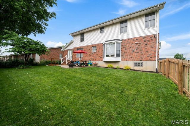 4410 Fatima Drive, Unincorporated, MO 63123