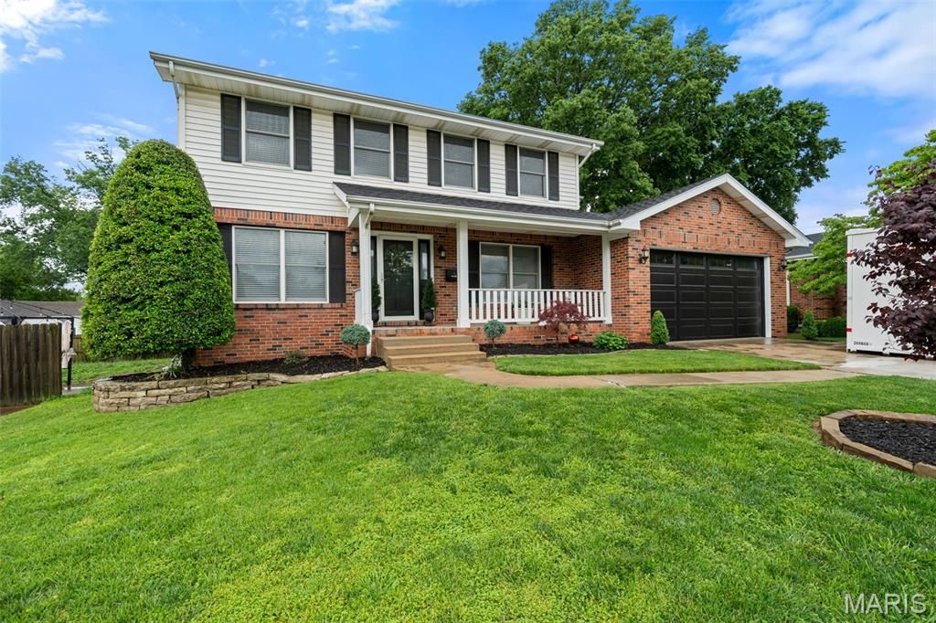 4410 Fatima Drive, Unincorporated, MO 63123